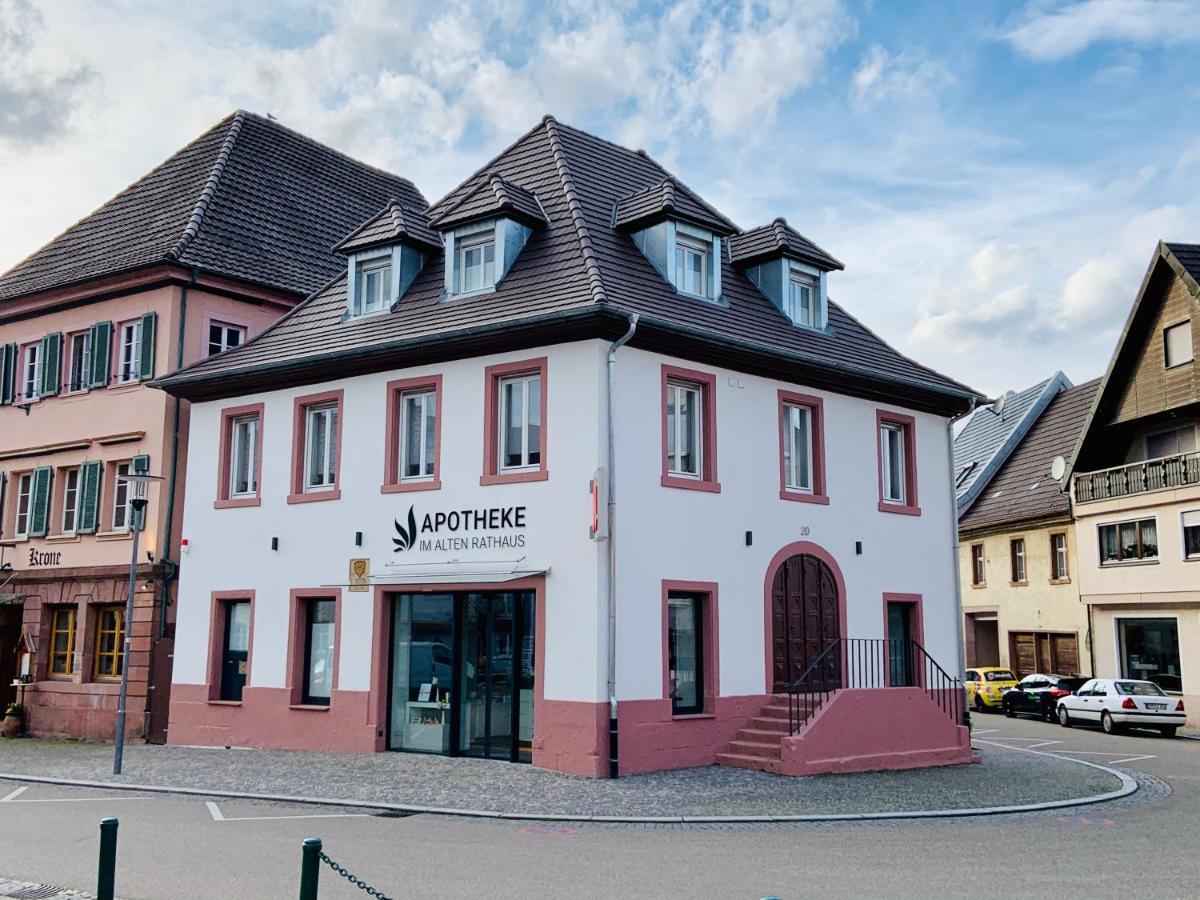 Apartment Im Alten Rathaus Malterdingen Buitenkant foto